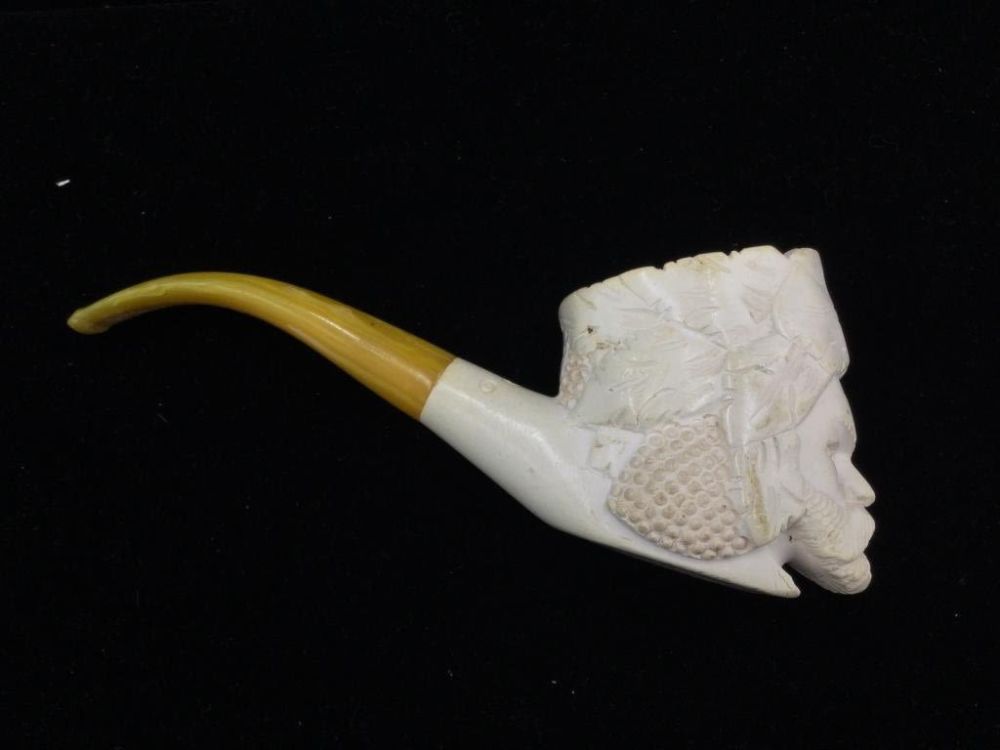 Lot 157: Meershaum Pipe