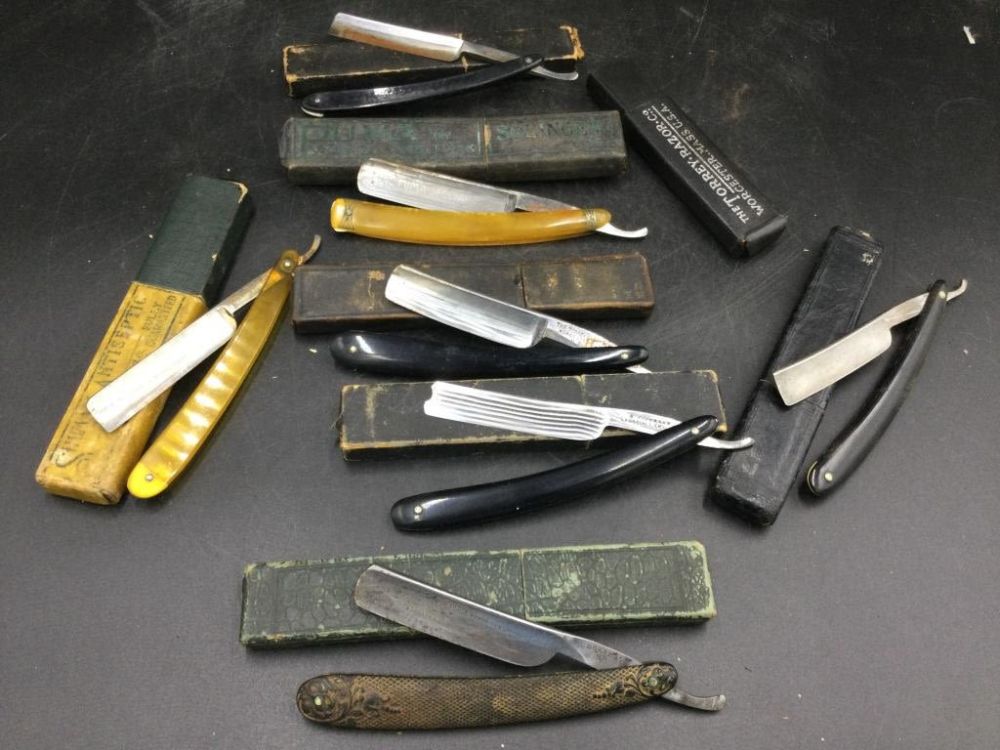 Lot 169: Vintage Antique Straight Razors