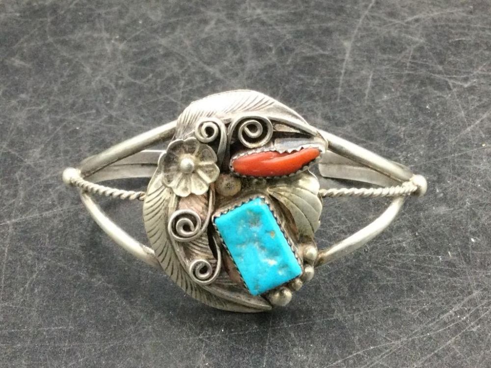 Lot 232: Native American Cuff Bracelet