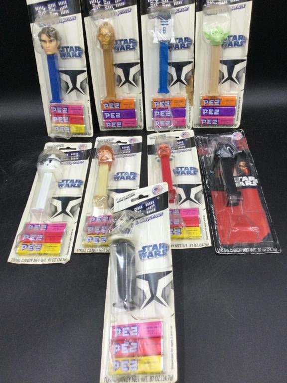 Lot 242: Vintage Pez Dispenser