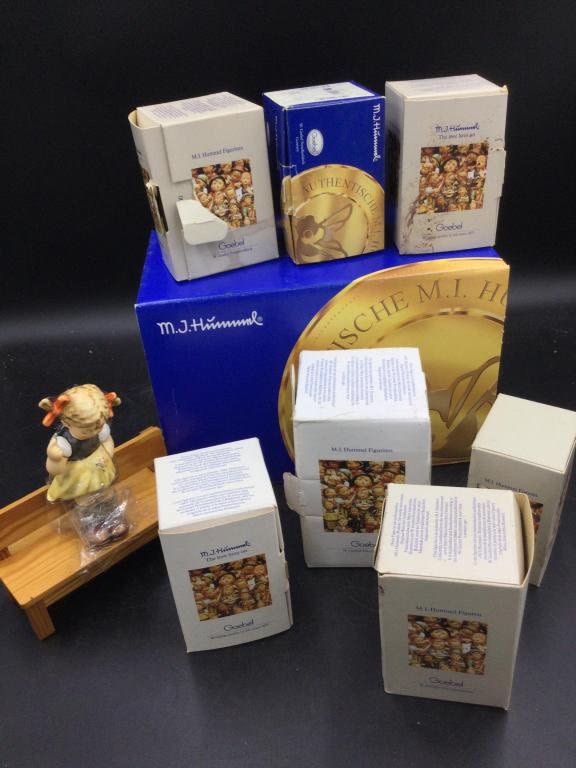 Lot 246: Hummel Lot