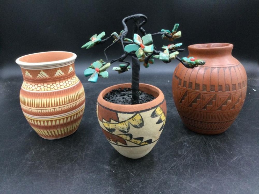 Lot 257: Native American Pottery