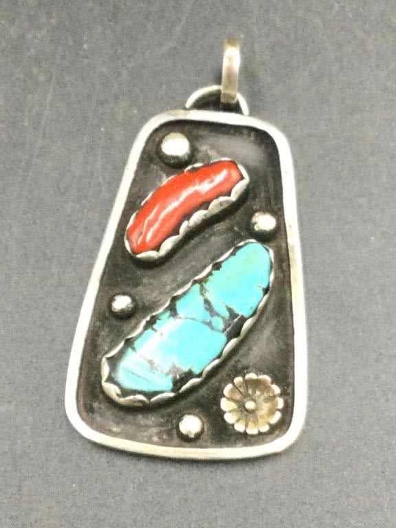 Lot 187: Large Native American Pendant