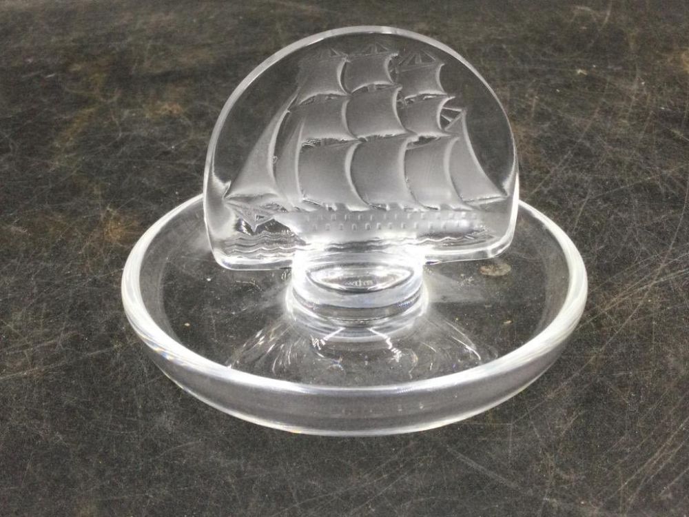 Lot 213: Lalique Crystal Ring Dish