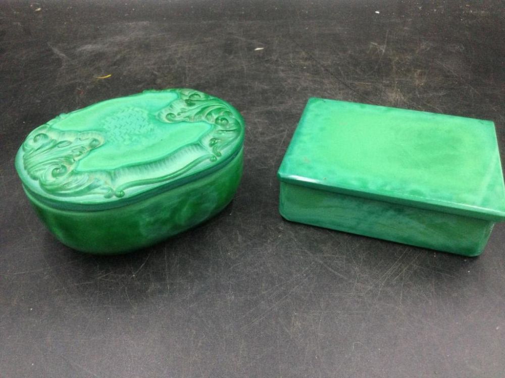 Lot 257: Malacite Dresser Boxes