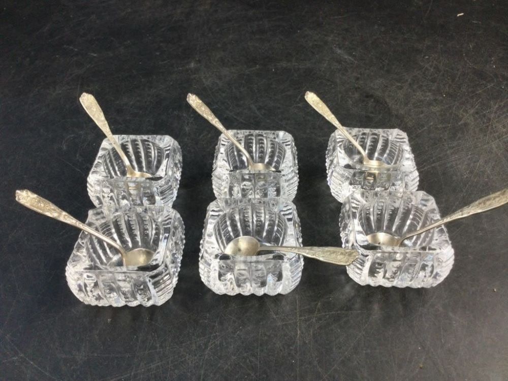 Lot 151: Vintage Salt Cellars