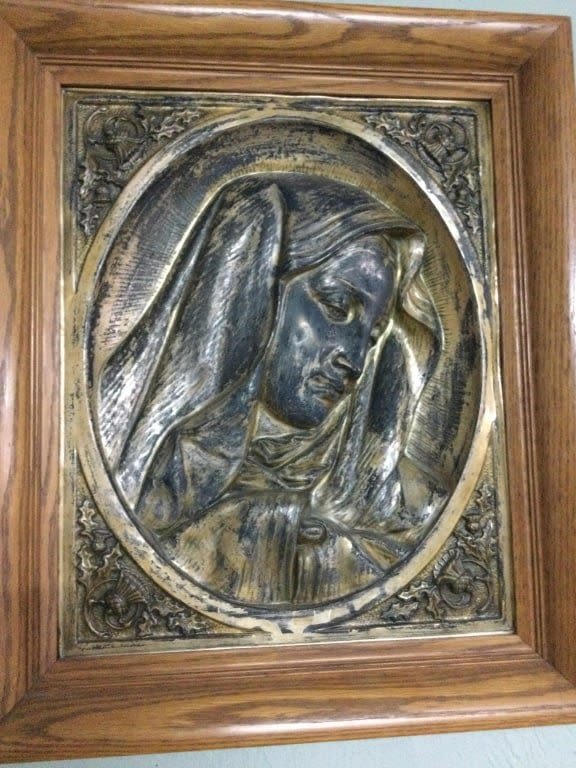 Lot 163: Vintage Religious Silver Pictures