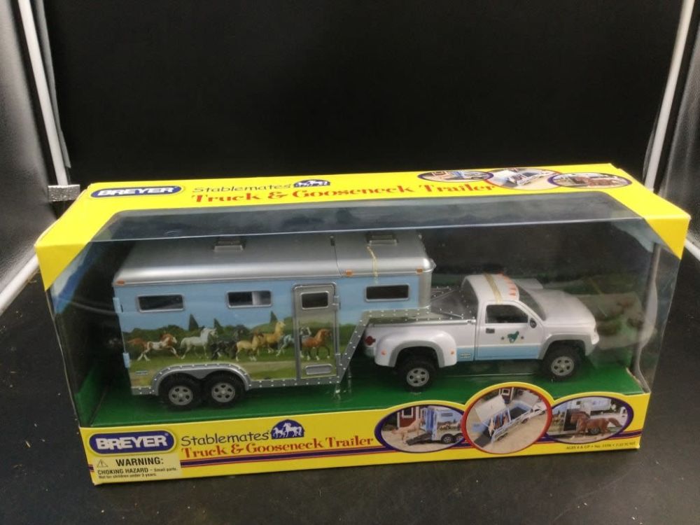Lot 184: Breyer Truck & Gooseneck Trailer