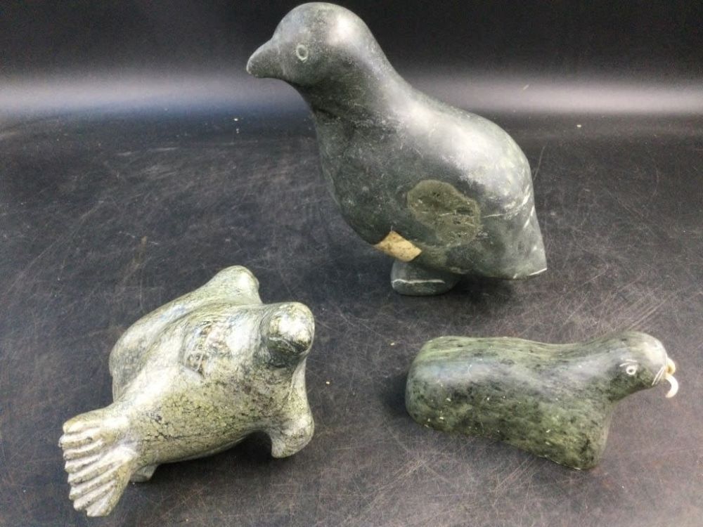 Lot 199: Vintage Alaskian Soapstone Animals