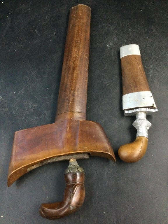 Lot 247: Vintage Krist