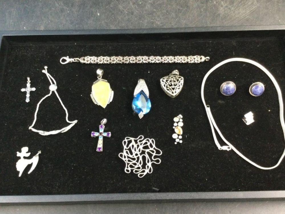 Lot 271: Sterling Jewelry Lot