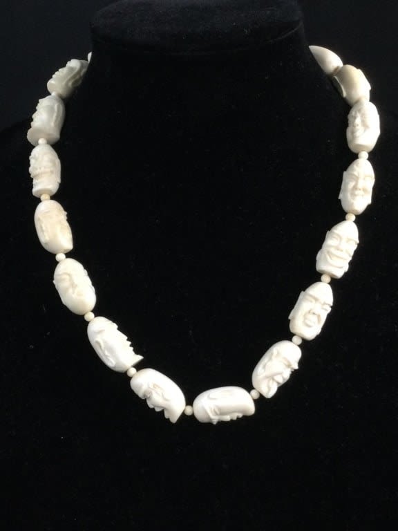 Lot 297: Vintage Carved Necklace