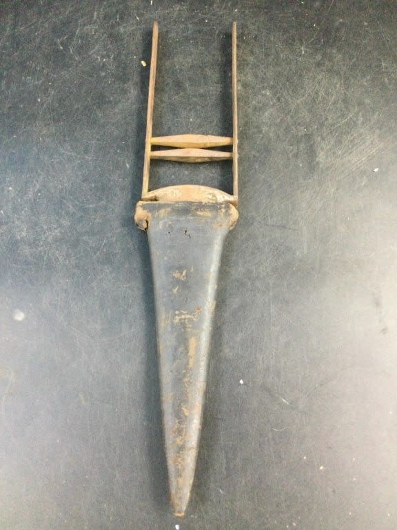 Lot 300: Early Push Katar Dagger
