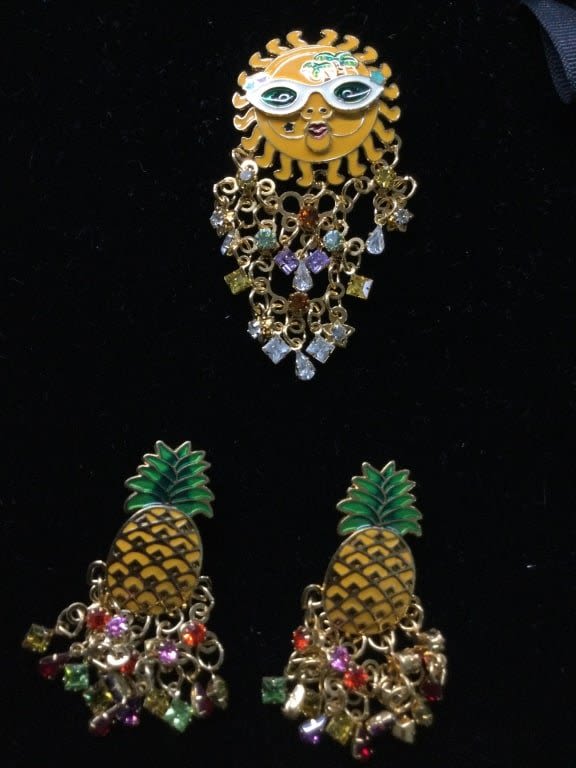 Lot 171: Lunch at the Ritz Jewelry