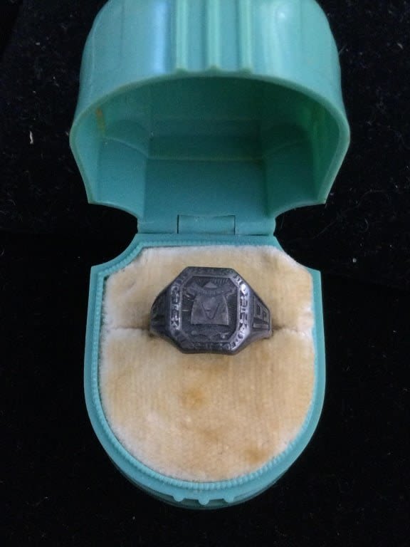 Lot 190: Vintage Sterling Class Ring