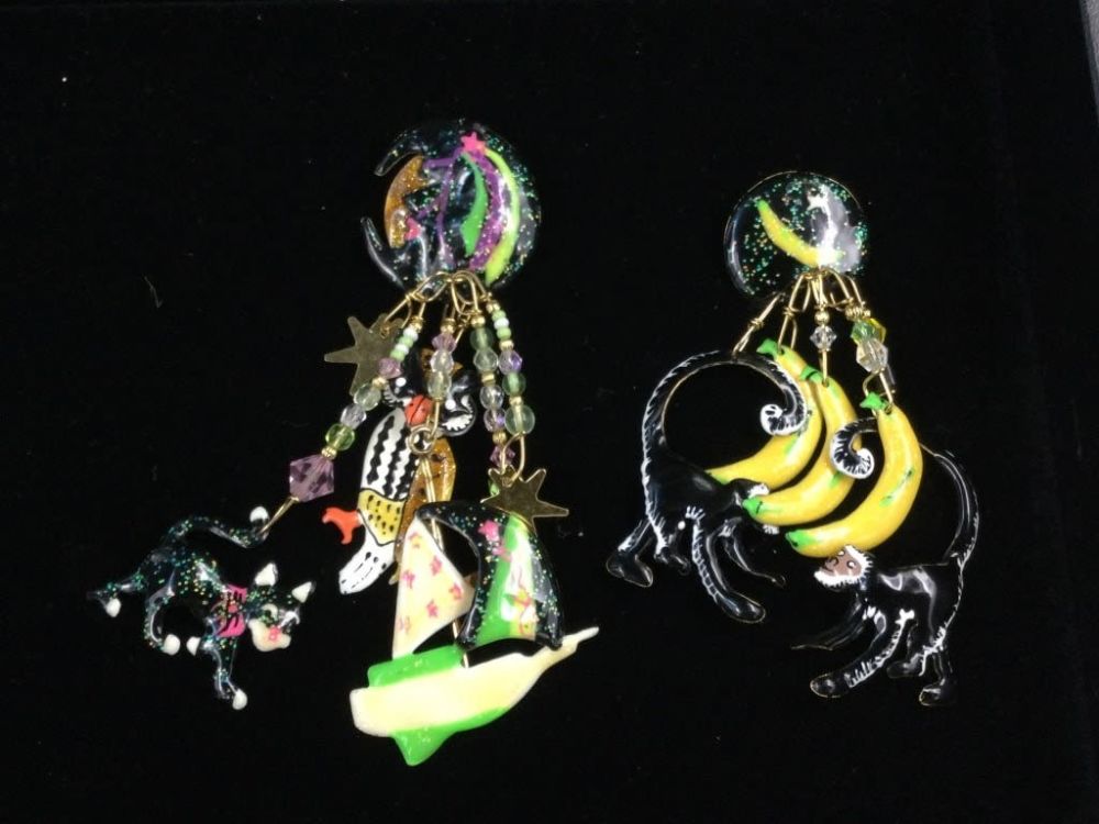 Lot 236: Lunch at the Ritz Pin
