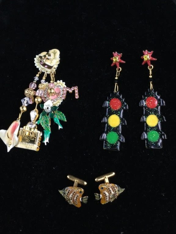 Lot 275: Lunch at the Ritz Jewelry