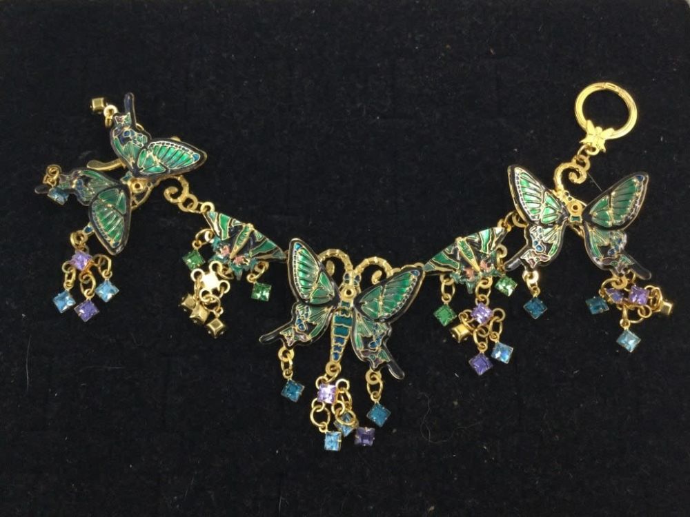 Lot 285: Lunch at the Ritz "Papillons Bracelet"