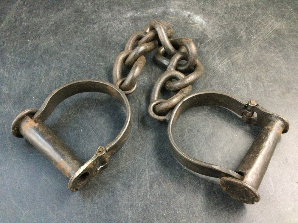 Lot 162: Arm or Leg Shackles