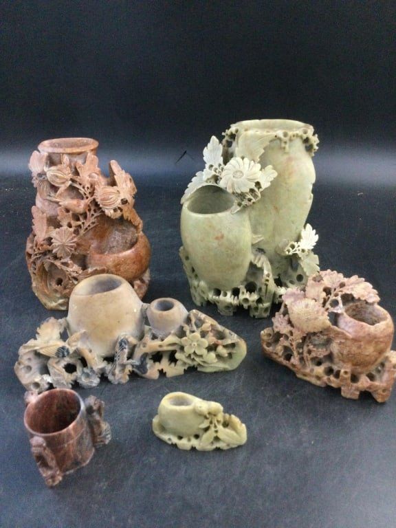 Lot 184: Vintage Soapstone