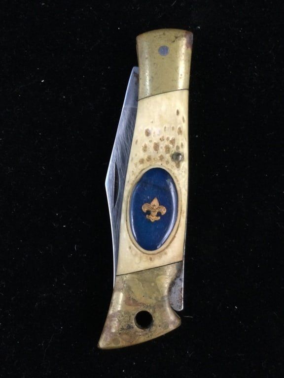 Lot 197: Camillus New York Pocketknife