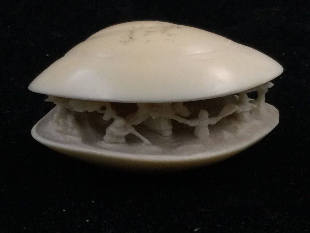 Lot 213: Carved Clam Shell