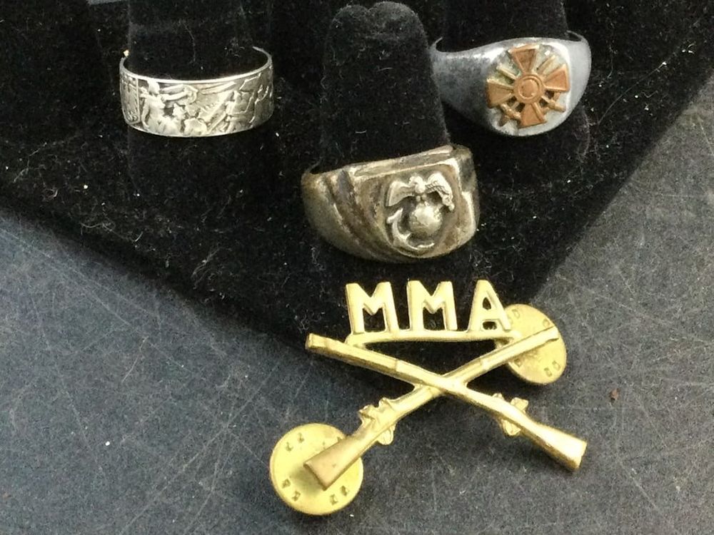 Lot 225: Military Ring Lot