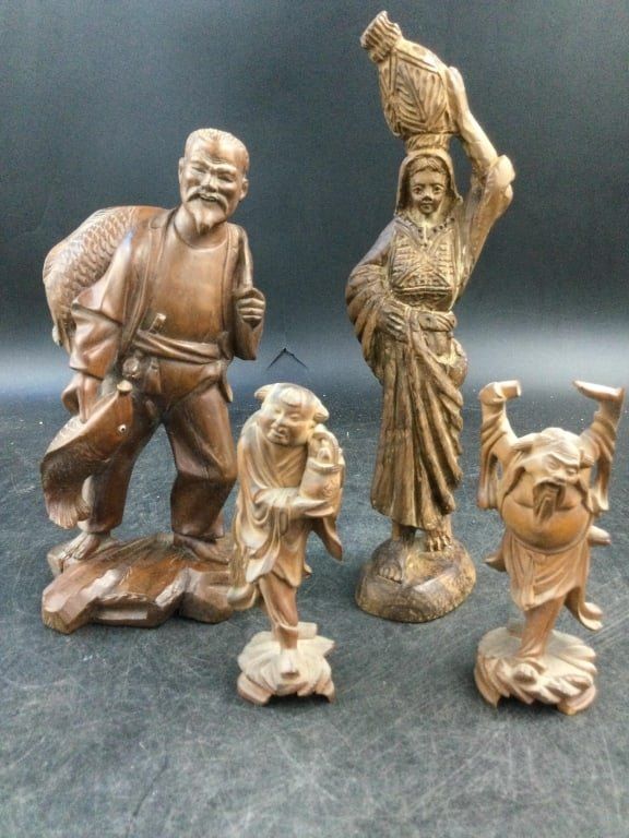 Lot 248: Carved Olivewood