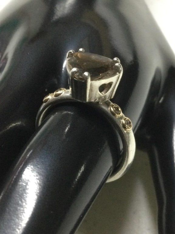 Lot 295: Pandora Sterling High Top Ring
