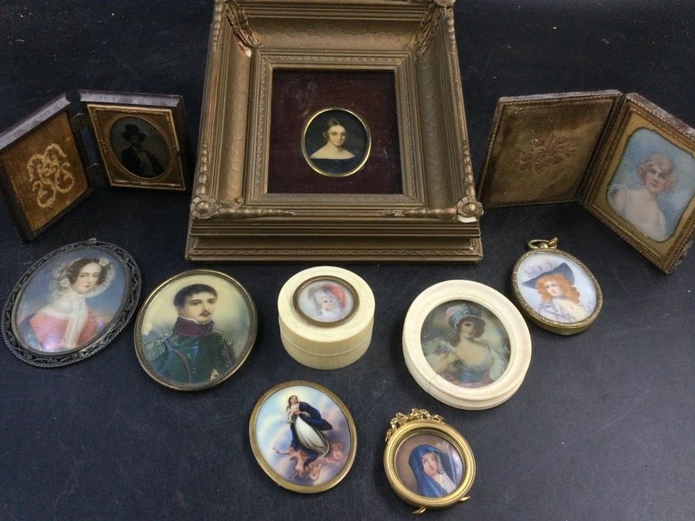 Lot 317: Vintage Paintings