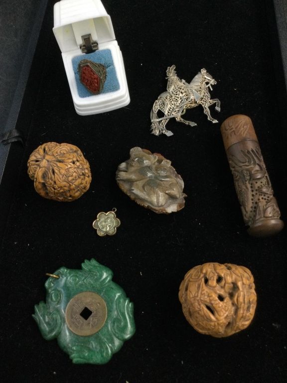 Lot 156: Vintage Asian  Mix Lot