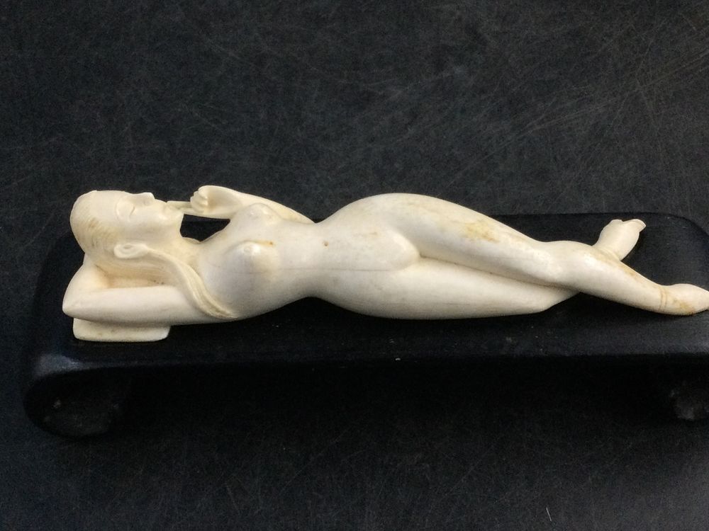 Lot 169: Carved Doctors Lady