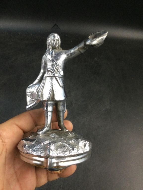 Lot 171: Vintage Car Hood Ornament