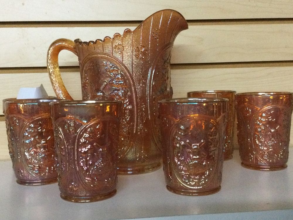 Lot 209: Carnival Glass Marigold  Windmill Pitcher w/Cups