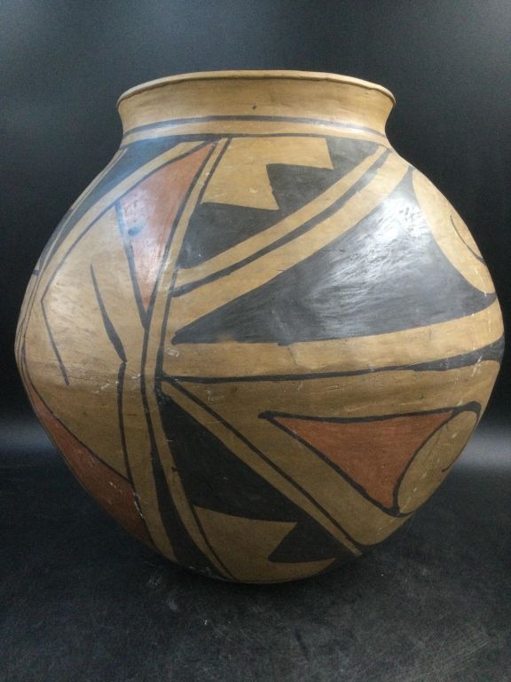 Lot 251: Extra Large Native American Pottery