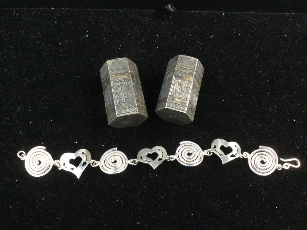 Lot 276: Sterling Items