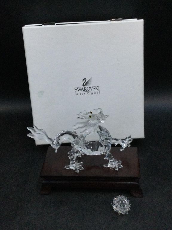 Lot 170: Swarvoski Dragon 19971 Annual Edition