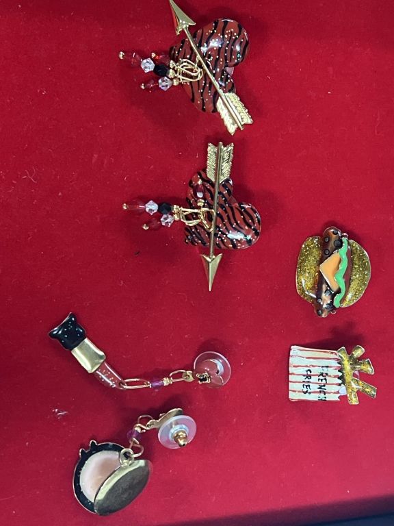 Lot 284: Lunch At The Ritz Earrings Lot