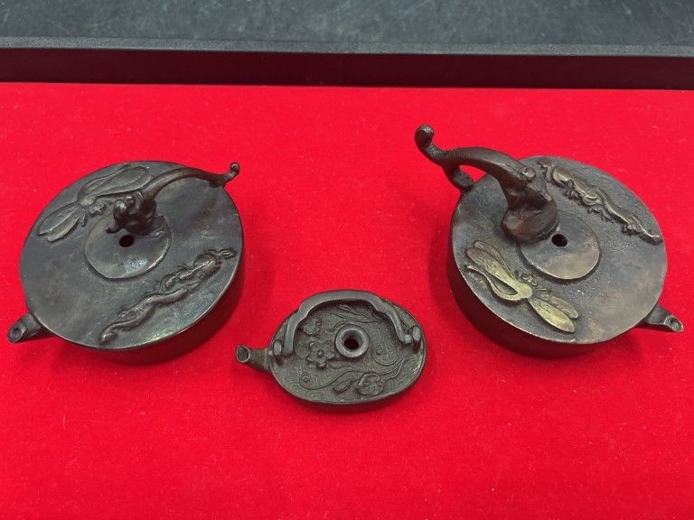 Lot 182: Vintage Antique Water Droppers