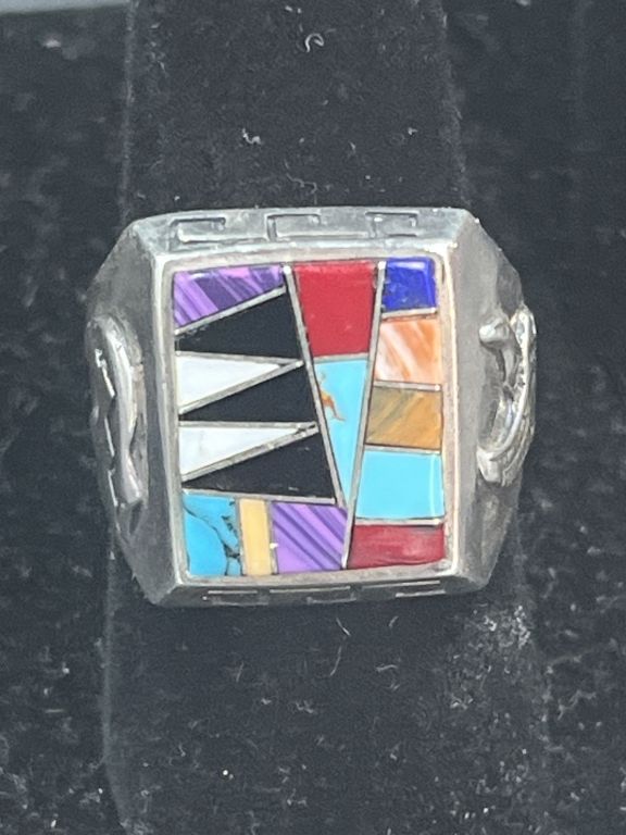Lot 203: Zuni Sterling Ring
