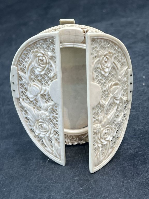 Lot 219: Vintage Carved Ivory Frame