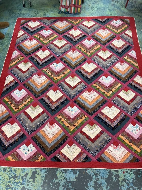 Lot 226: Handmade Quilt