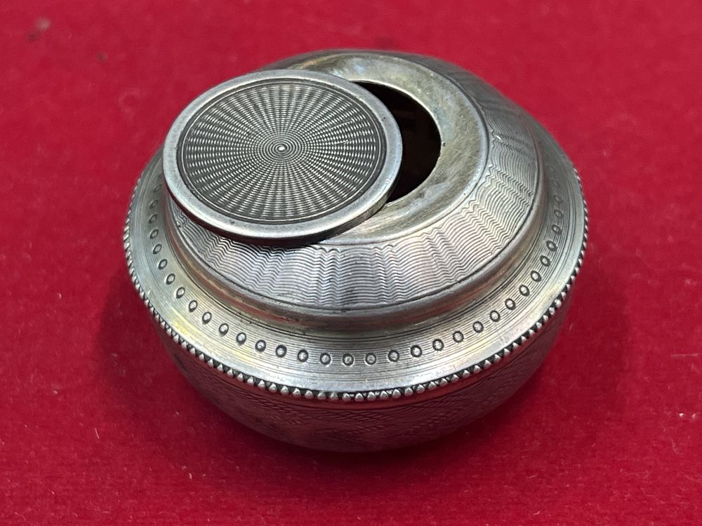 Lot 228: Brevete SGDG Swiss Made Sterling Trinket Box