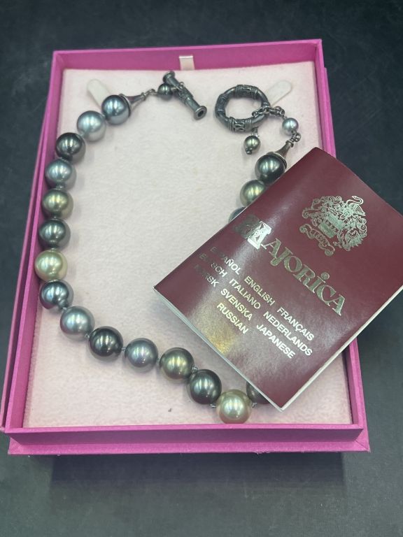 Lot 247: Blue Sky Pearl Necklace
