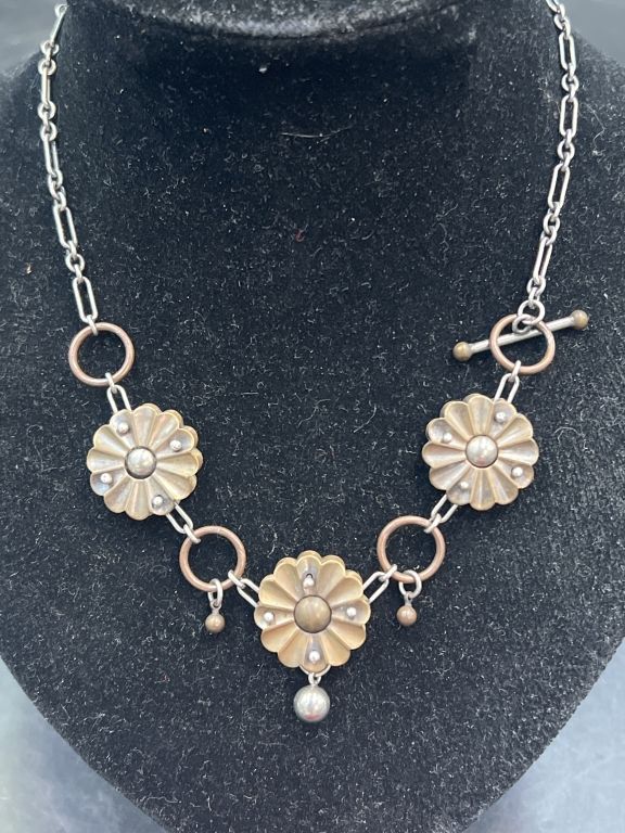 Lot 253: Thomas Mann Techno Necklace