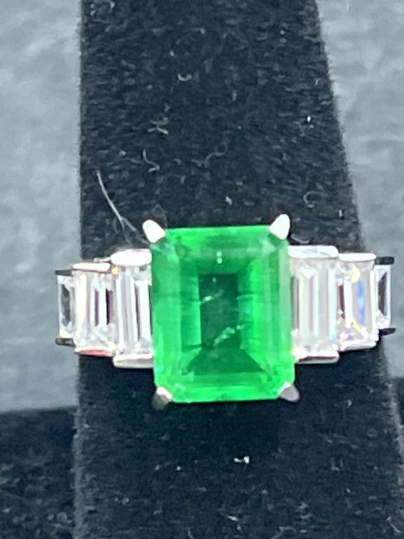 Lot 304: 14kt Gold Ring
