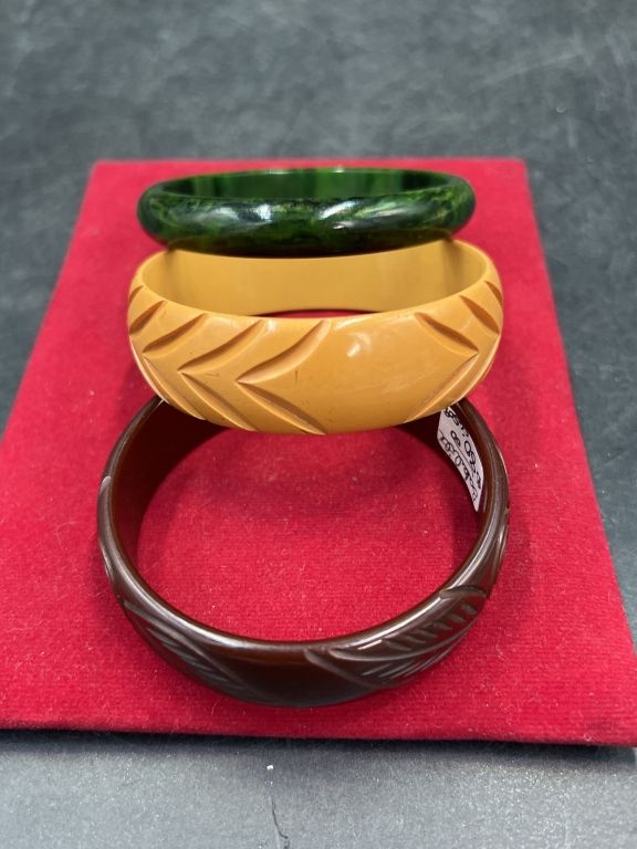 Lot 217: Vintage Bakelite Bracelets