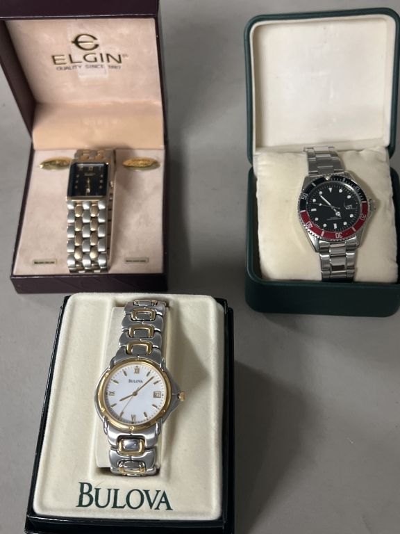 Lot 243: Vintage Watches