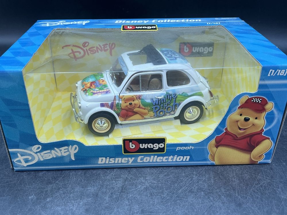Lot 245: Disney Collection Winnie The Poo  Made in Italy