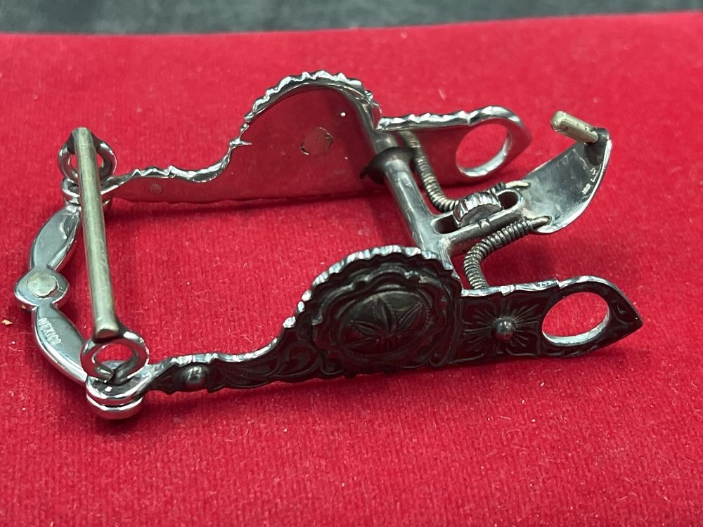 Lot 267: Sterling Horse Bit Buckle